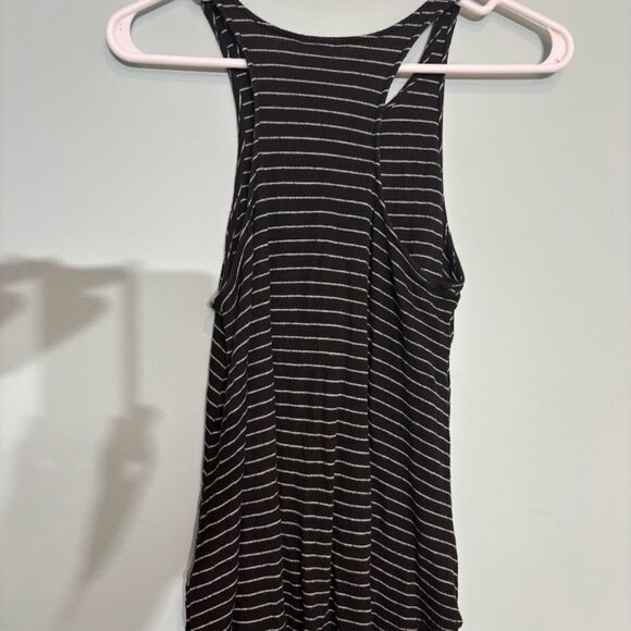 Black and white flowy swing tank racer back ribbed knit Mossimo small - Picture 2 of 3